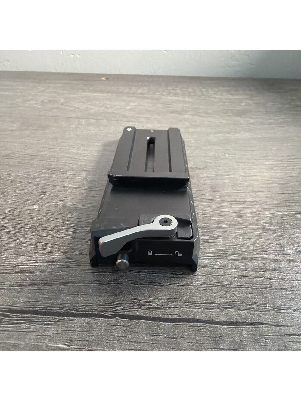 DJI R Quick-Release Plate (Lower) - Picture 3 of 5
